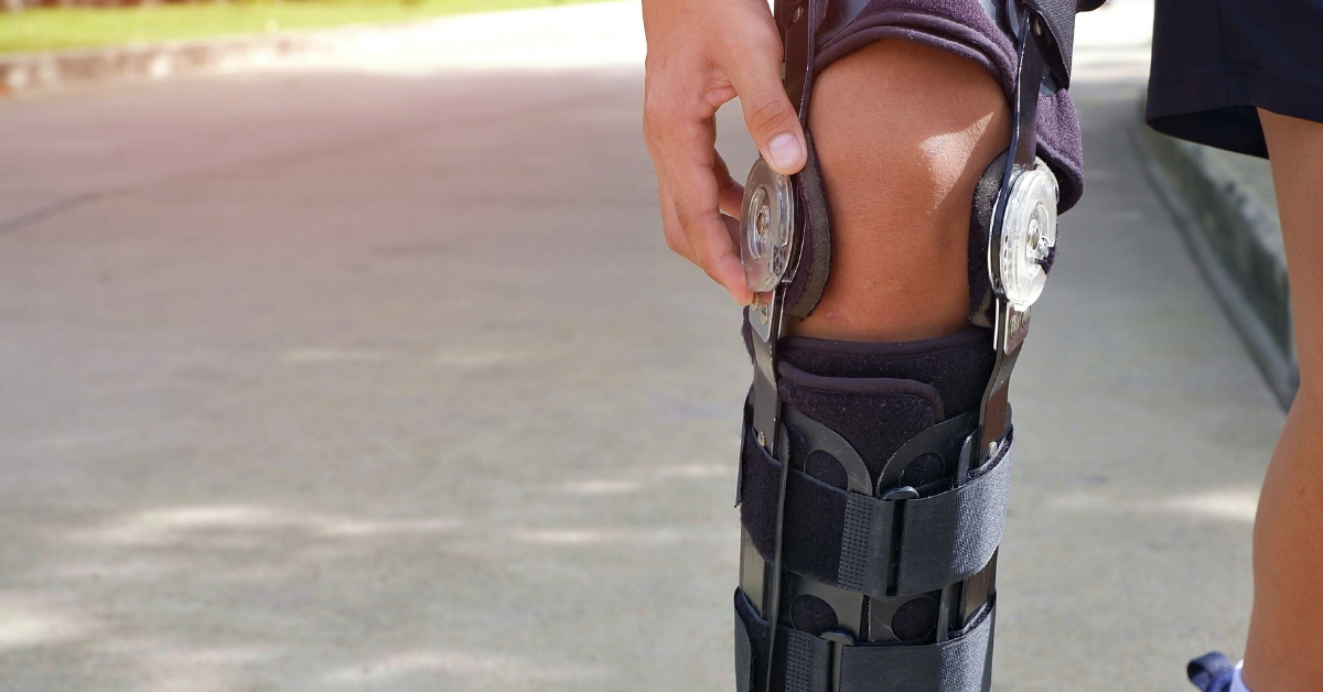 knee sprain